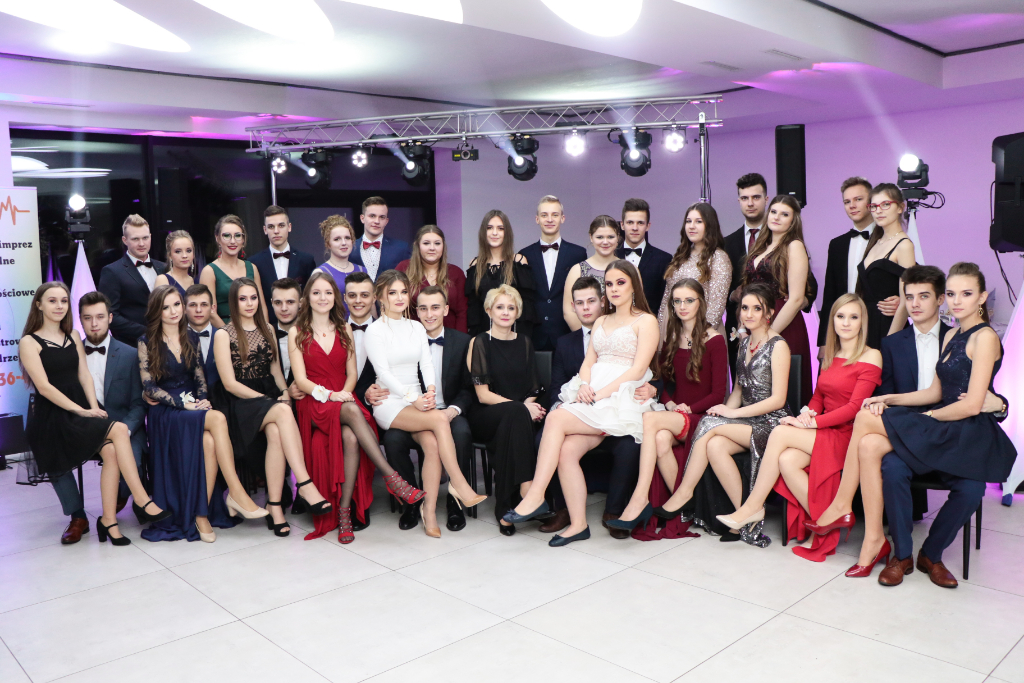 Studniówka ZSP Zagórów (foto)