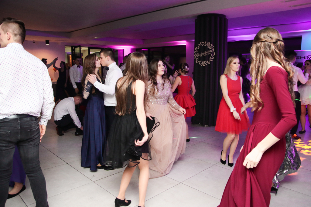 Studniówka ZSP Zagórów (foto)