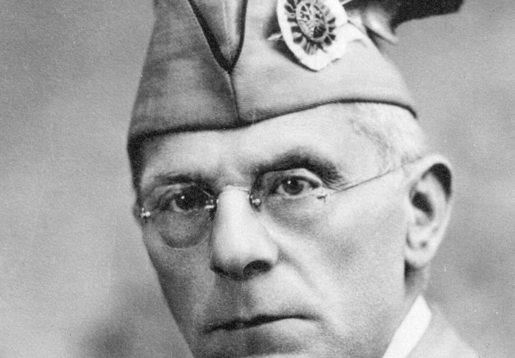 Z Osówca do Pittsburgha: emigracyjny bohater Niepodległej