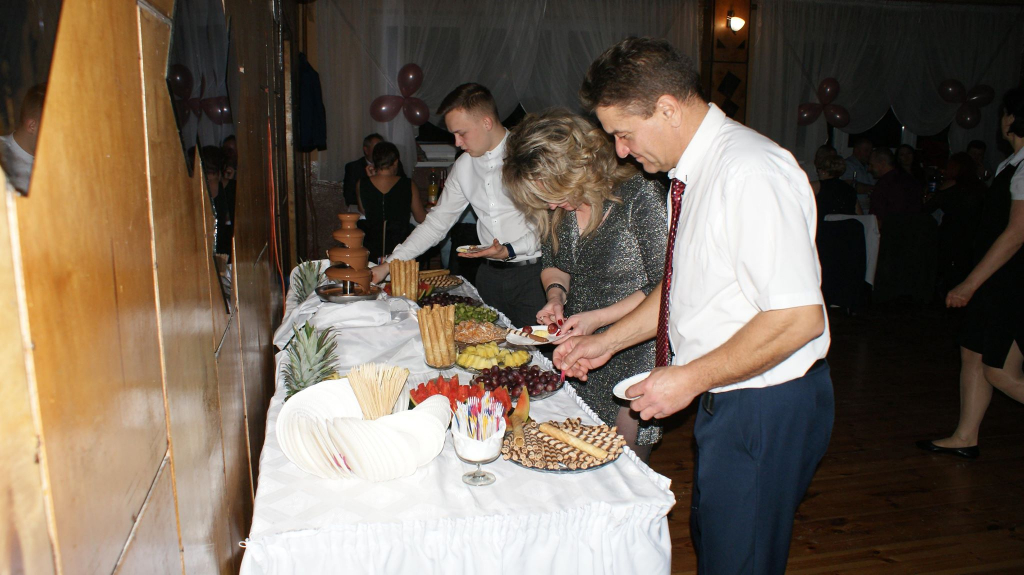 Tak się bawią w  Wierzbocicach