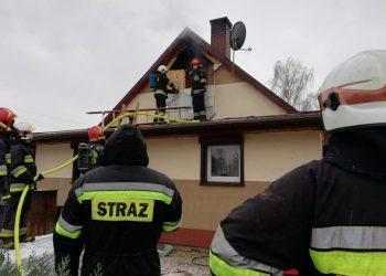 Pożar w Kosewie. Kilka zastępów w akcji