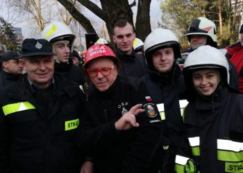 Ostrowiccy strażacy murem za Owsiakiem