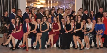 Tak się bawi Ekonomik na studniówce – FOTOGALERIA