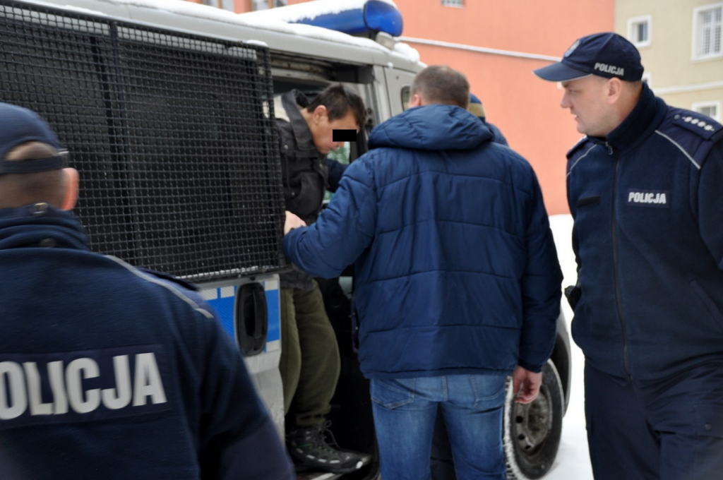 Kobiety trafią do aresztu za śmiertelne pobicie Słupczanina (ZDJĘCIA)