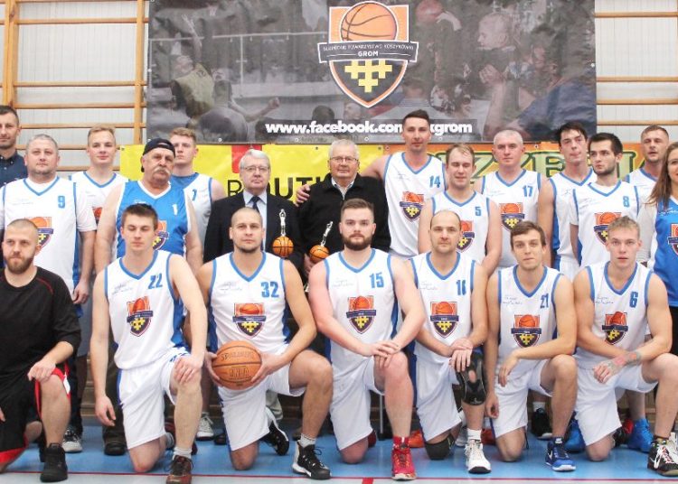 Grom zagra z Basketem