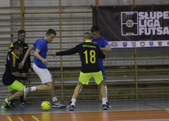 SLF Pierwsza wygrana Mieczownicy, pierwsza porażka Mebli