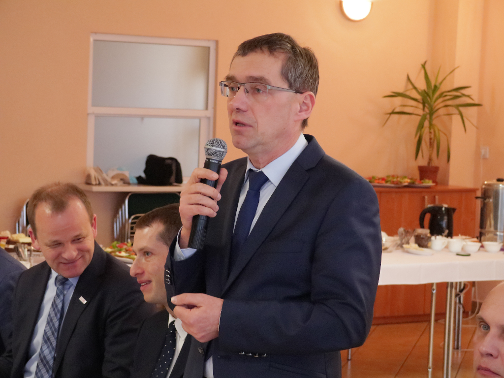 Powidz: rozbudowa bazy a ochrona środowiska GALERIA ZDJĘĆ