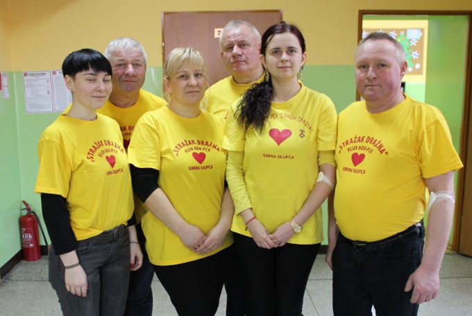 Oddali krew w Drążnej