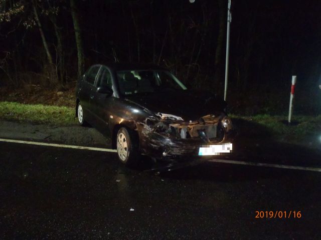 Zderzyły się trzy samochody. Jedna osoba w szpitalu