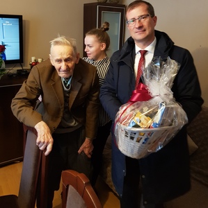 Życzenia dla najstarszego mieszkańca Ratynia