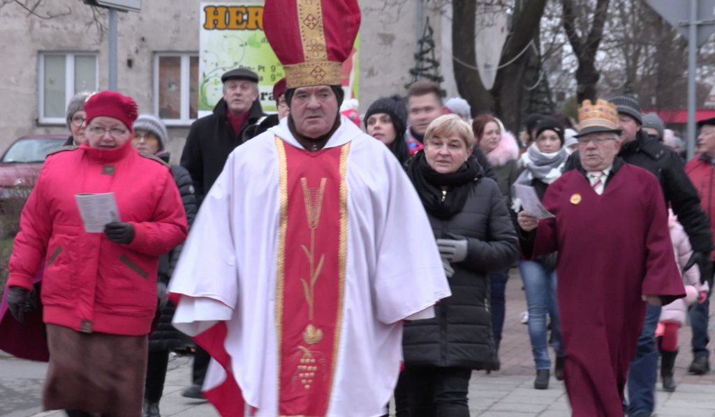 Orszak przeszedł ulicami Słupcy FILM i ZDJĘCIA