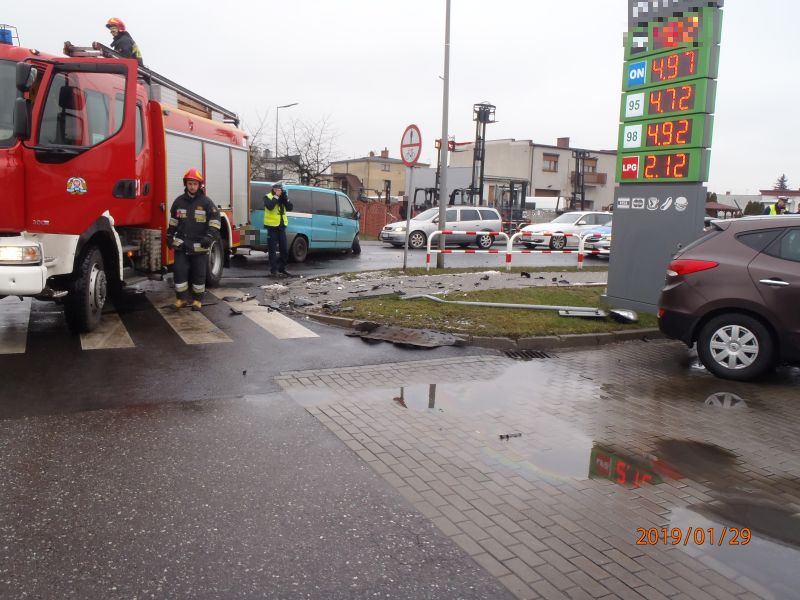 Wypadek na K92 w Strzałkowie ZDJĘCIA