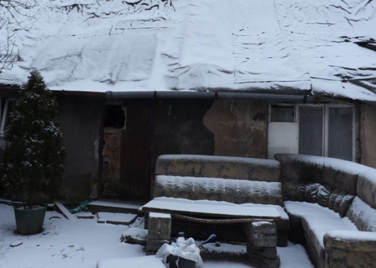 Zginął od ciosów nożem. Zatrzymane dwie kobiety