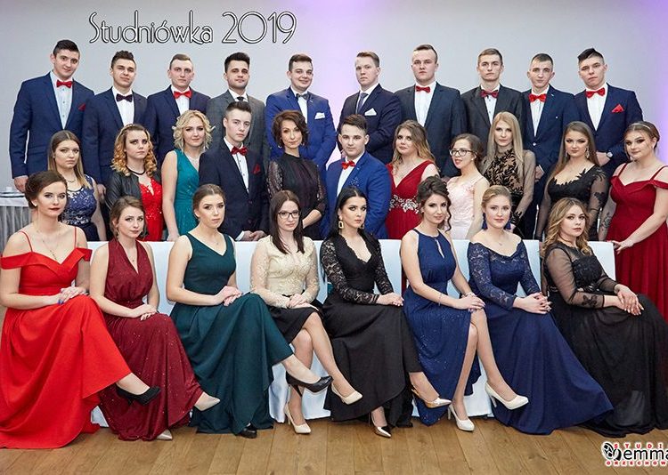 Studniówka CKZiU ZDJĘCIA KLASOWE