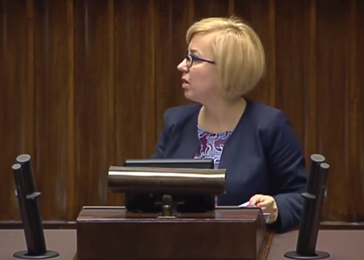 Posłanka .Nowoczesnej walczy o powidzki las