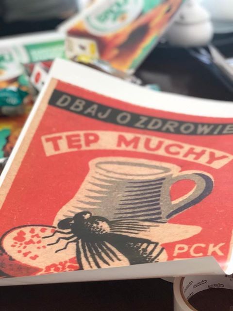 Maluch na holu, na stole czernina. Bal PRL w Czardaszu