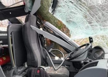 Wypadek słupeckiego autobusu z morsami [ZDJĘCIA]