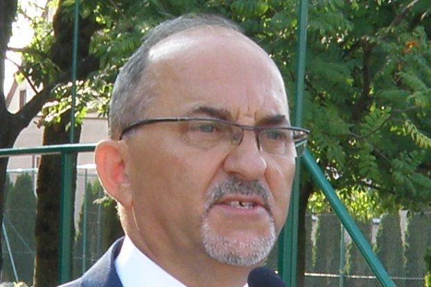 Renegocjują umowę z powiatem