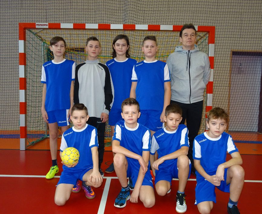 Cienin Zaborny i Drążna najlepsze w szczypiorniaka