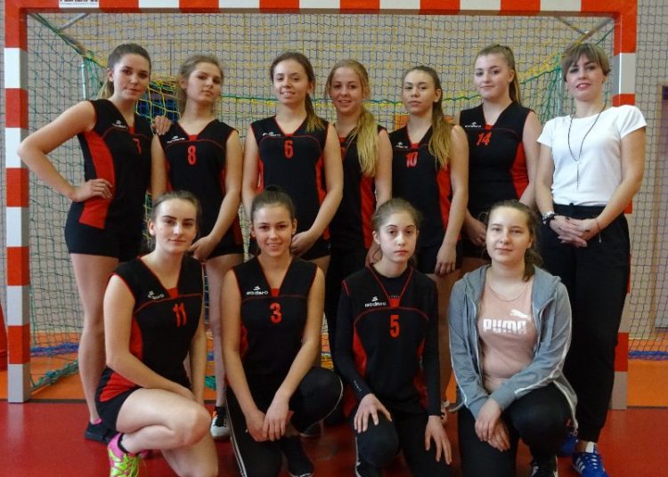 Mistrzowskie tytuły Kowalewa i Cienina