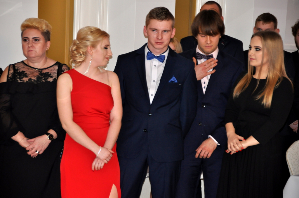 Studniówka Zespołu Szkół Zawodowych [GALERIA]