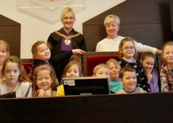 Przedszkolaki z Misia w sądzie