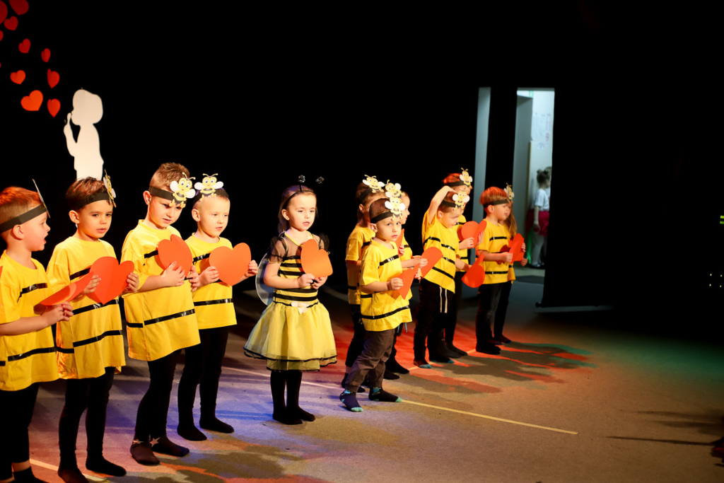 Dzień Babci i Dziadka w Jarzębince ZDJĘCIA