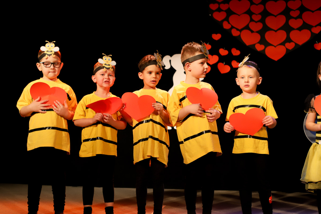 Dzień Babci i Dziadka w Jarzębince ZDJĘCIA