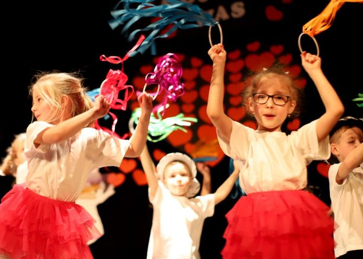 Dzień Babci i Dziadka w Jarzębince ZDJĘCIA