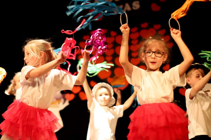 Dzień Babci i Dziadka w Jarzębince ZDJĘCIA