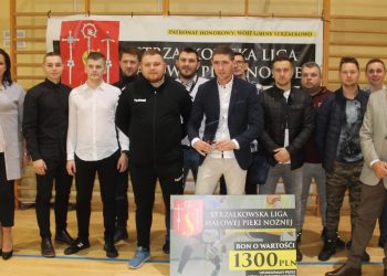 Dream Team i Warta uzupełnili podium. Stolarze i OSP z awansem