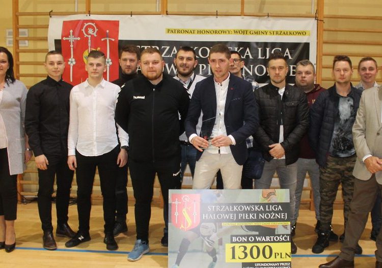 Dream Team i Warta uzupełnili podium. Stolarze i OSP z awansem