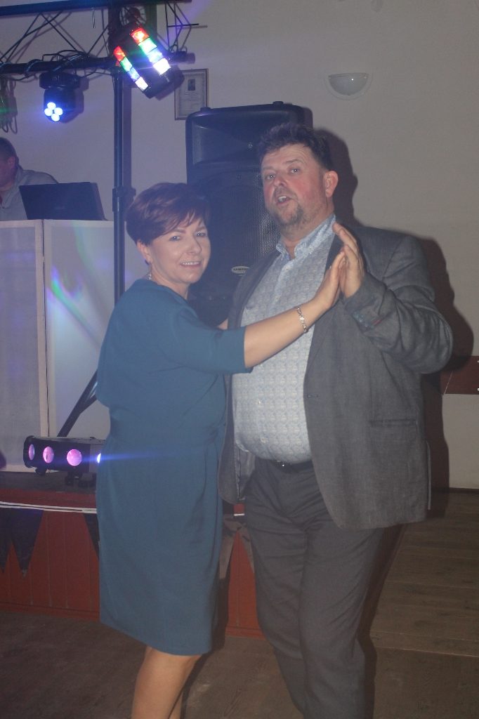 Zabawa karnawałowa w Drzewcach