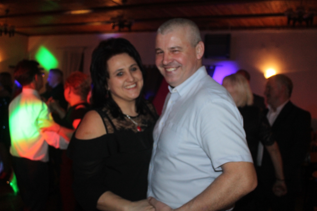 Zabawa karnawałowa w Drzewcach