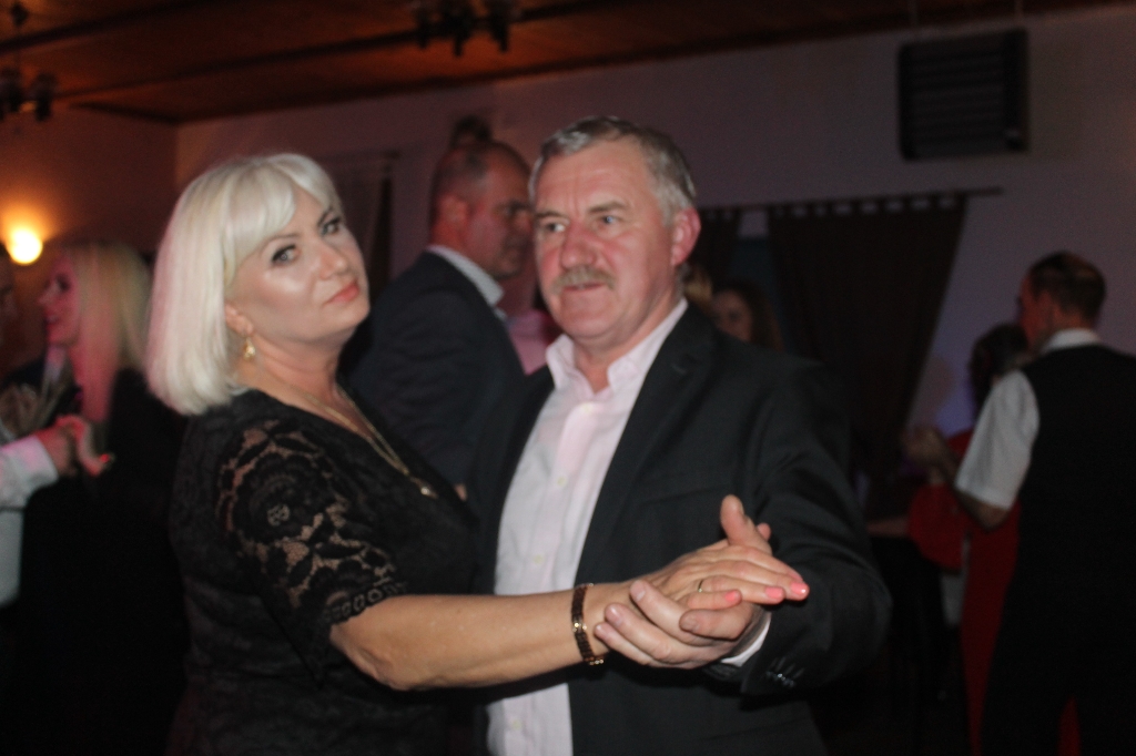 Zabawa karnawałowa w Drzewcach