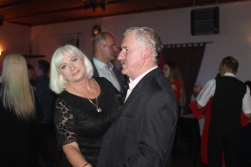 Zabawa karnawałowa w Drzewcach