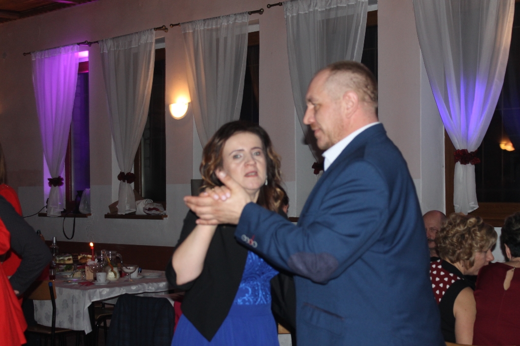 Zabawa karnawałowa w Drzewcach