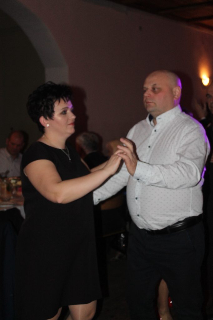 Zabawa karnawałowa w Drzewcach