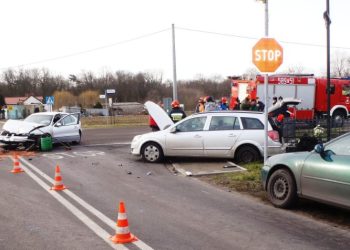 Łukom: Znowu groźnie na skrzyżowaniu ZDJĘCIA