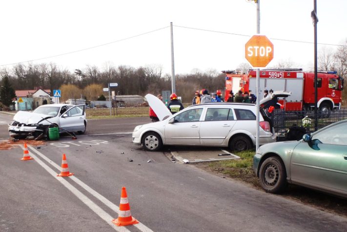 Łukom: Znowu groźnie na skrzyżowaniu ZDJĘCIA