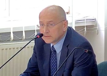 Starosta: Złożymy zawiadomienie do prokuratury ws. byłej dyrektor szpitala