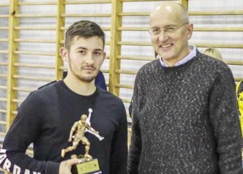 Zakończyli Słupecką Ligę Futsalu FILM