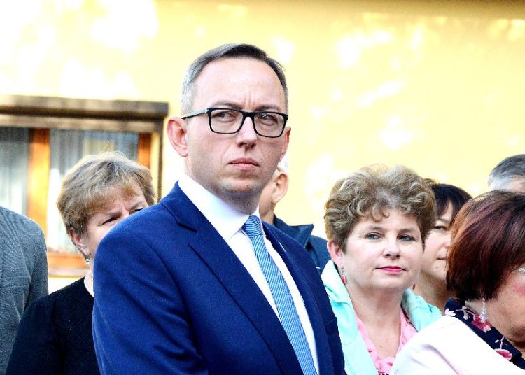 Jako zastępca burmistrza gryzłem się w język