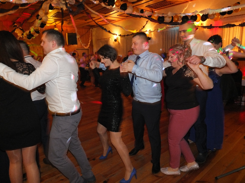 Bawili się dla szkoły z Łukomia