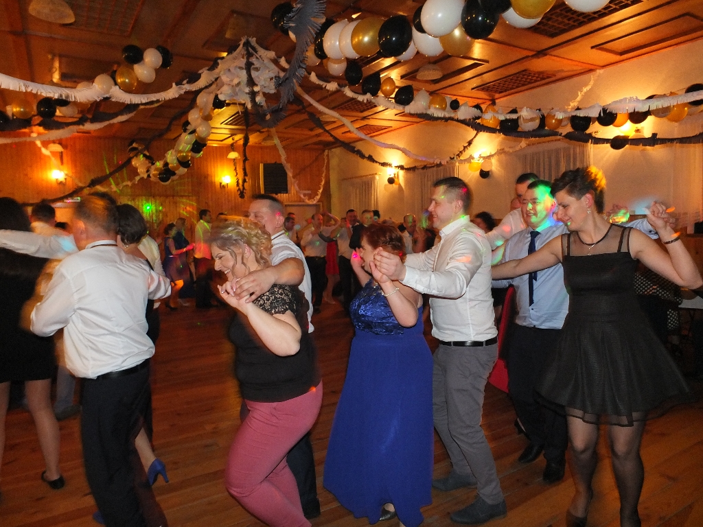 Bawili się dla szkoły z Łukomia