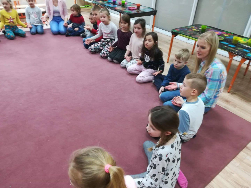 Przedszkolaki integrowały się w Dzień Wiosny