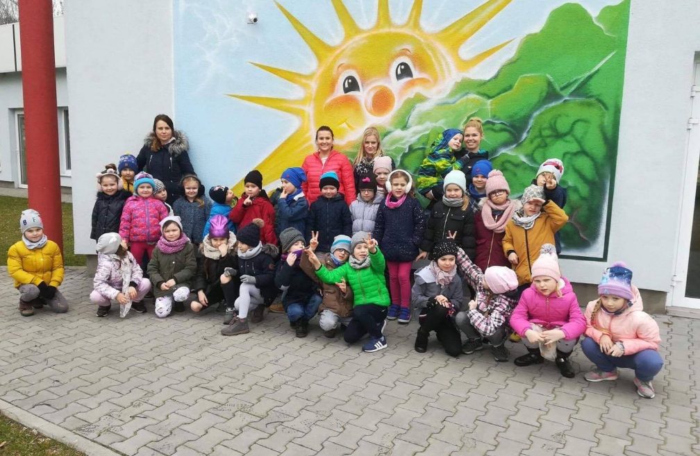 Przedszkolaki integrowały się w Dzień Wiosny