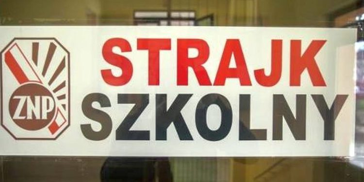 Do kina w trakcie strajku