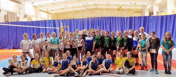 Dzień Kobiet pod siatką