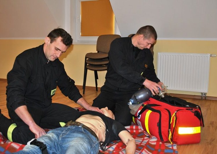 Odnowili uprawnienia z pierwszej pomocy